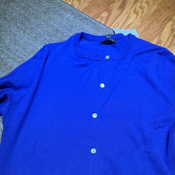 Women’s Lands End Sweater size wool/blend blue Medium Petite bx15 - Picture 3 of 3